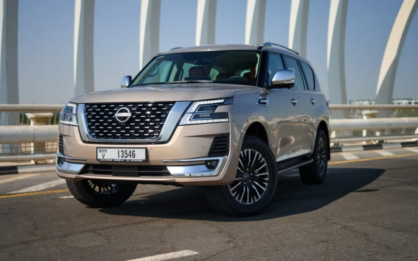 Beige Nissan Patrol Platinum V6, 2024