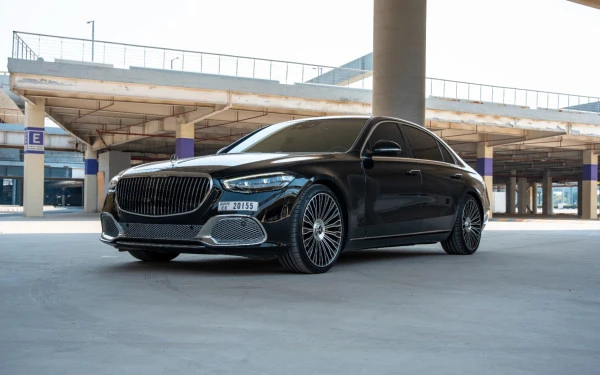 Black Mercedes S450 Maybach Kit, 2023