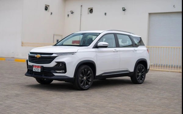 White Chevrolet Captiva, 2024